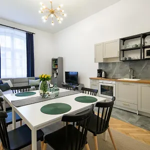 Wawelove Spacious 3 Bedroom 1 Min To Main Sq! Kraków
